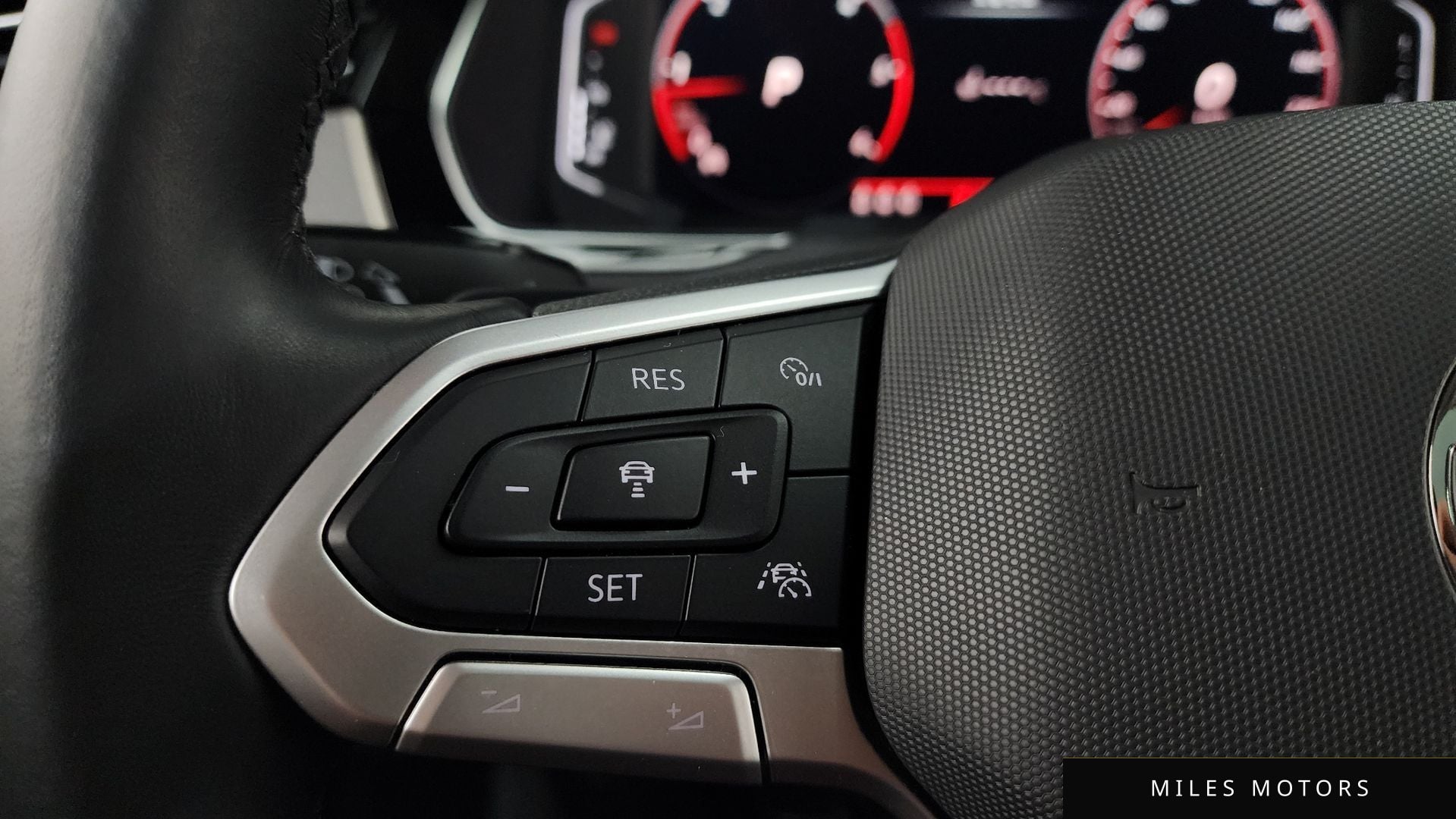 Volkswagen 파사트 GT(B8) 2021 — миниатюра 23