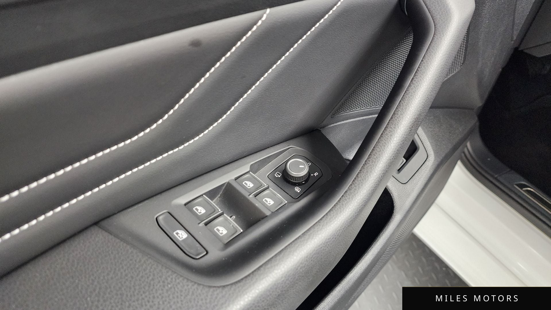 Volkswagen 파사트 GT(B8) 2021 — миниатюра 36
