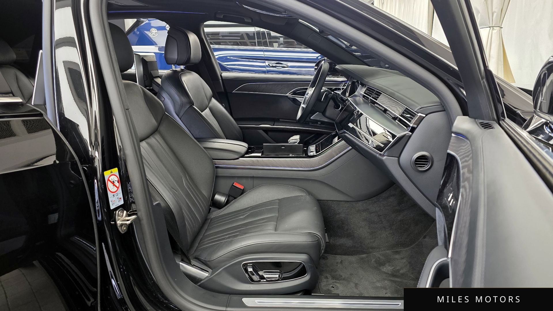 Audi A8 (D5) 2023 — миниатюра 11