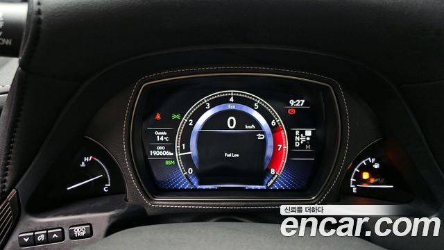 Лексус LS500 2019 — миниатюра 8