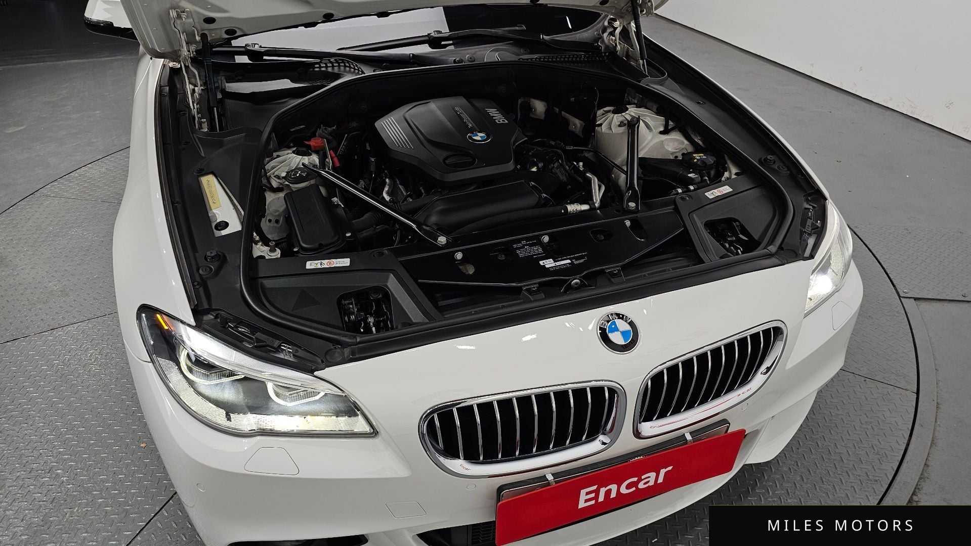 BMW 5 Series (F10) 2016 — миниатюра 6