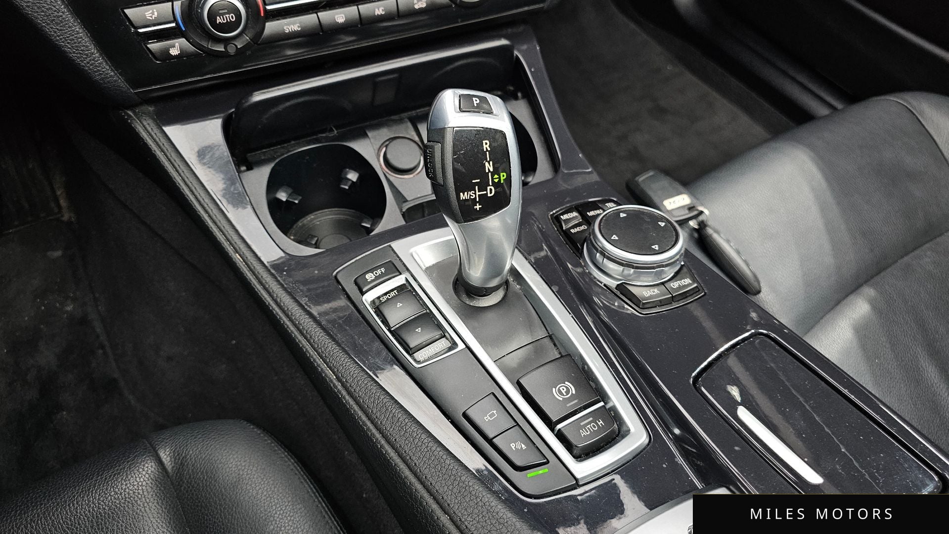 BMW 5 Series (F10) 2016 — миниатюра 9