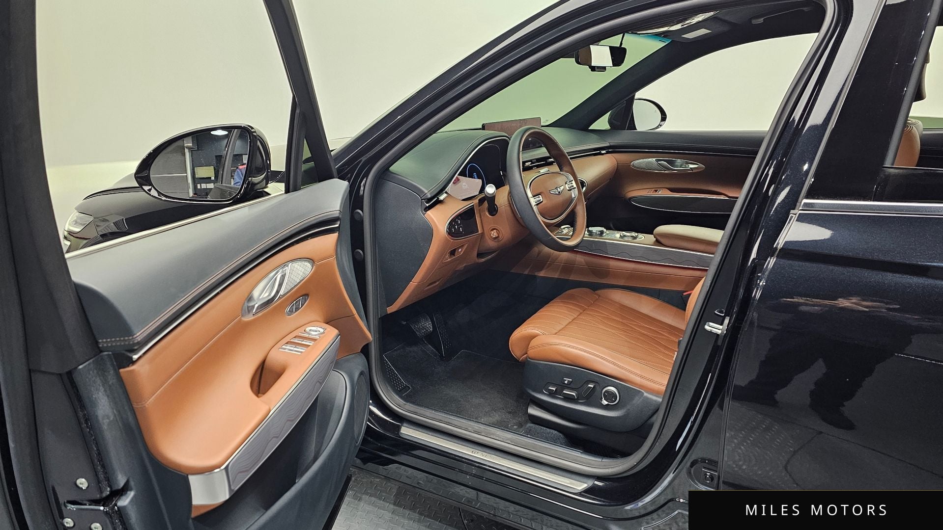 Genesis GV70 2021 — миниатюра 13