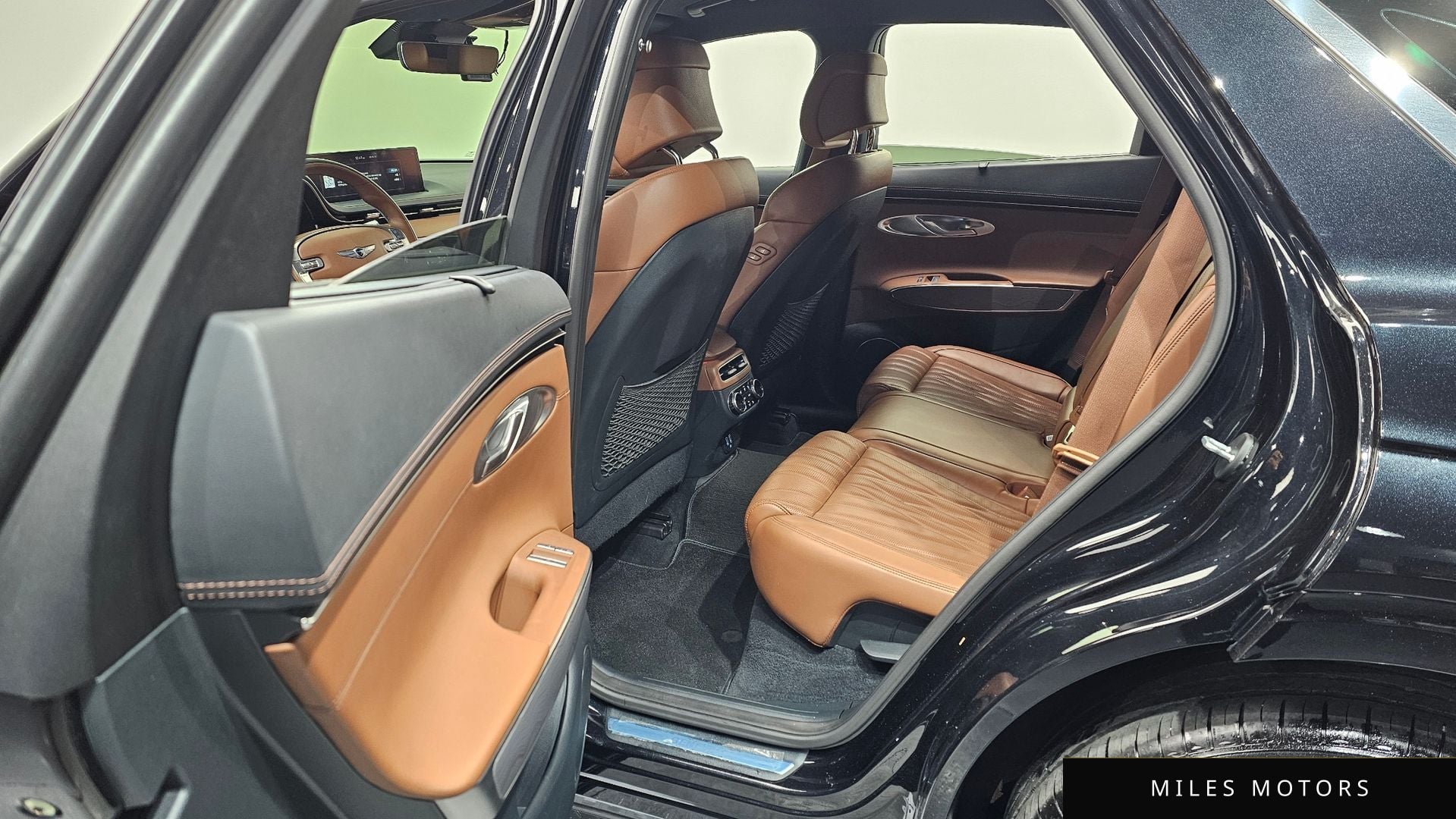 Genesis GV70 2021 — миниатюра 17