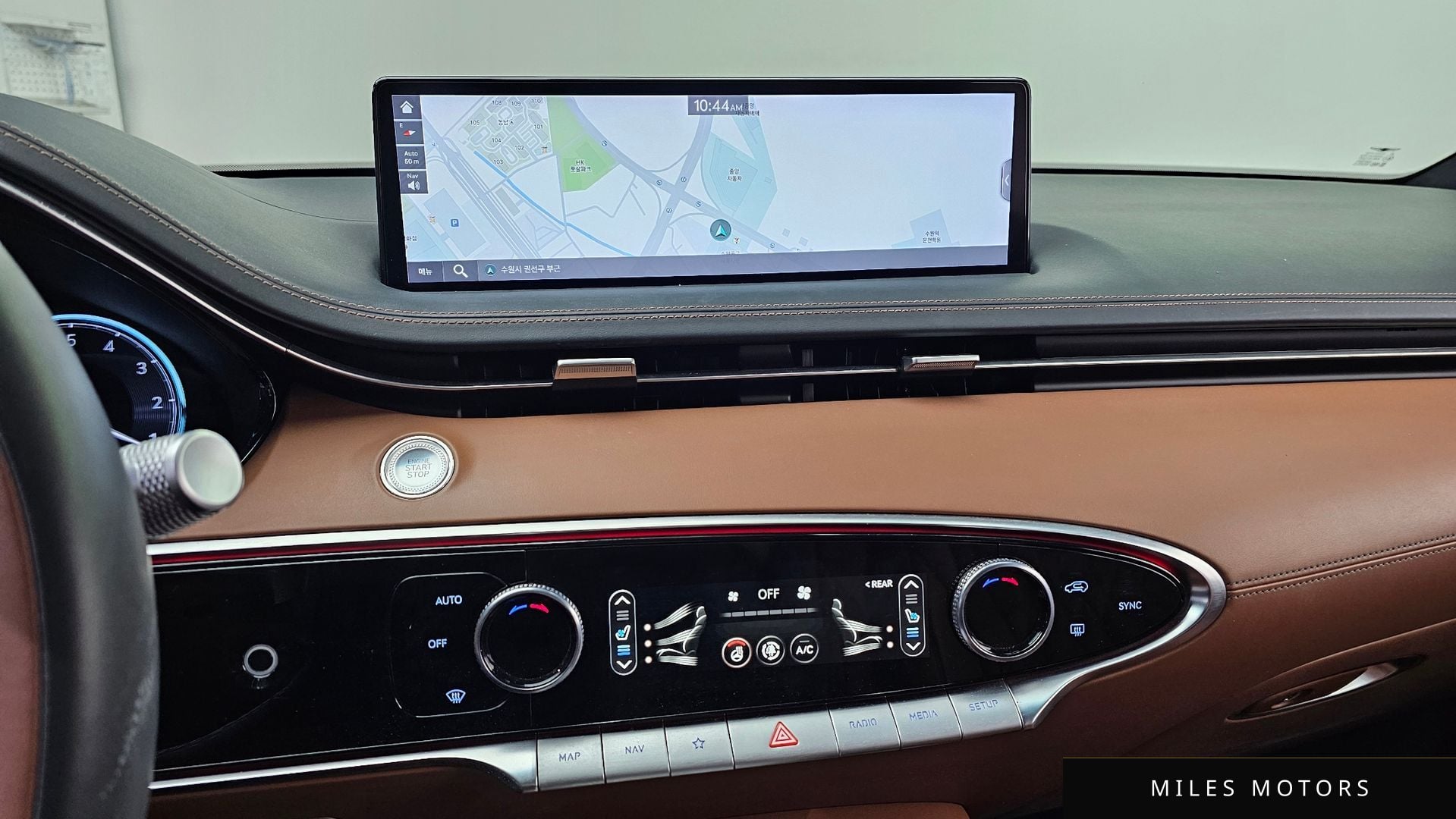 Genesis GV70 2021 — миниатюра 20