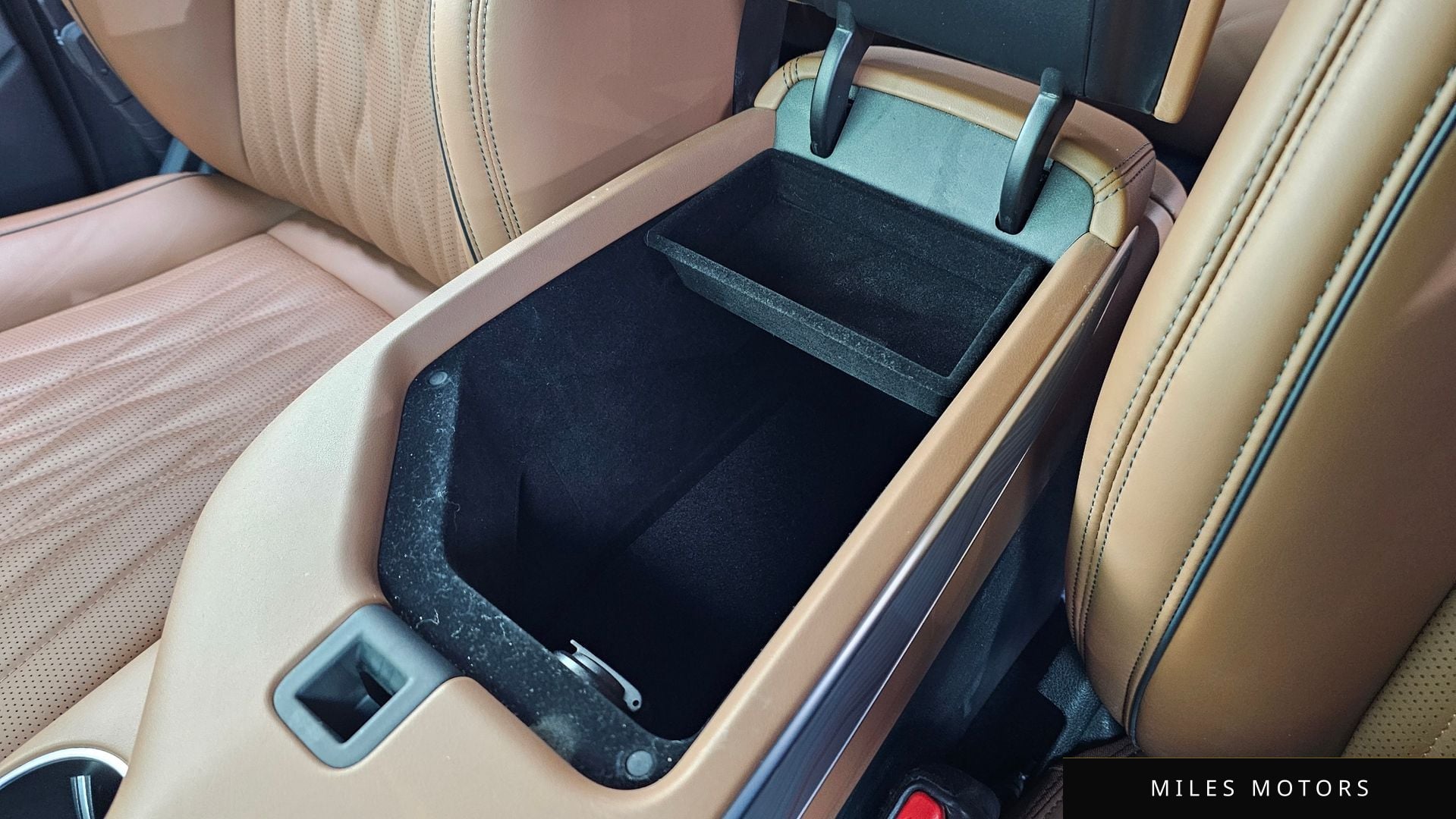 Genesis GV70 2021 — миниатюра 30