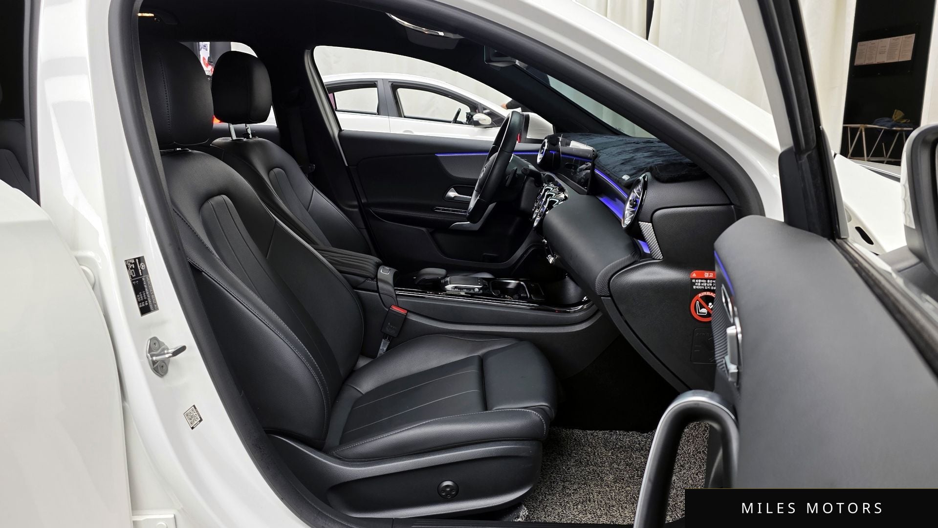 Mercedes-Benz A-Class W177 2023 — миниатюра 11