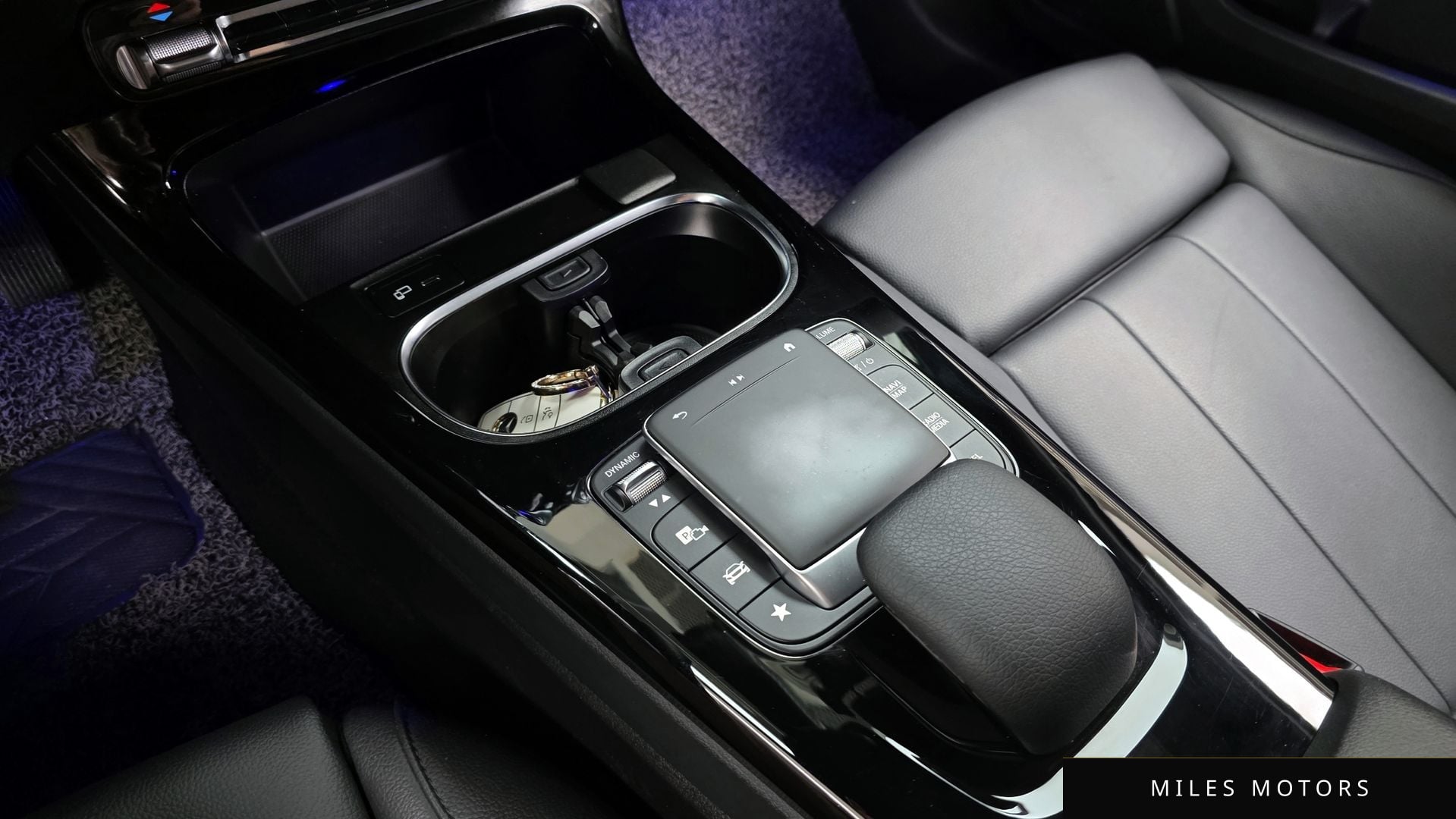 Mercedes-Benz A-Class W177 2023 — миниатюра 19