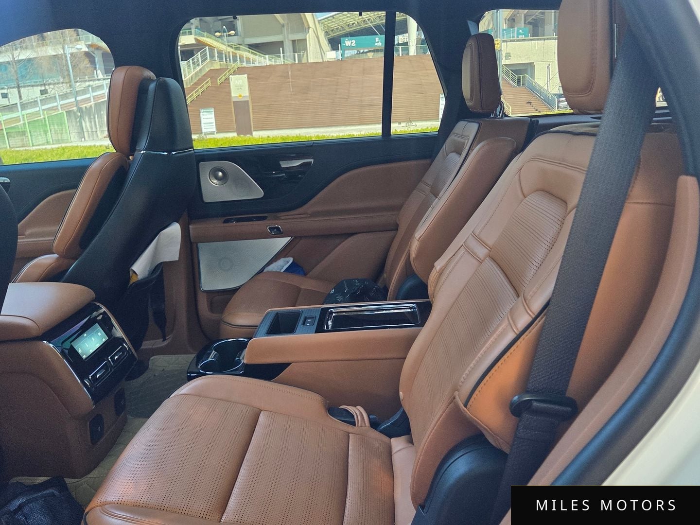Lincoln Aviator 2020 — миниатюра 10