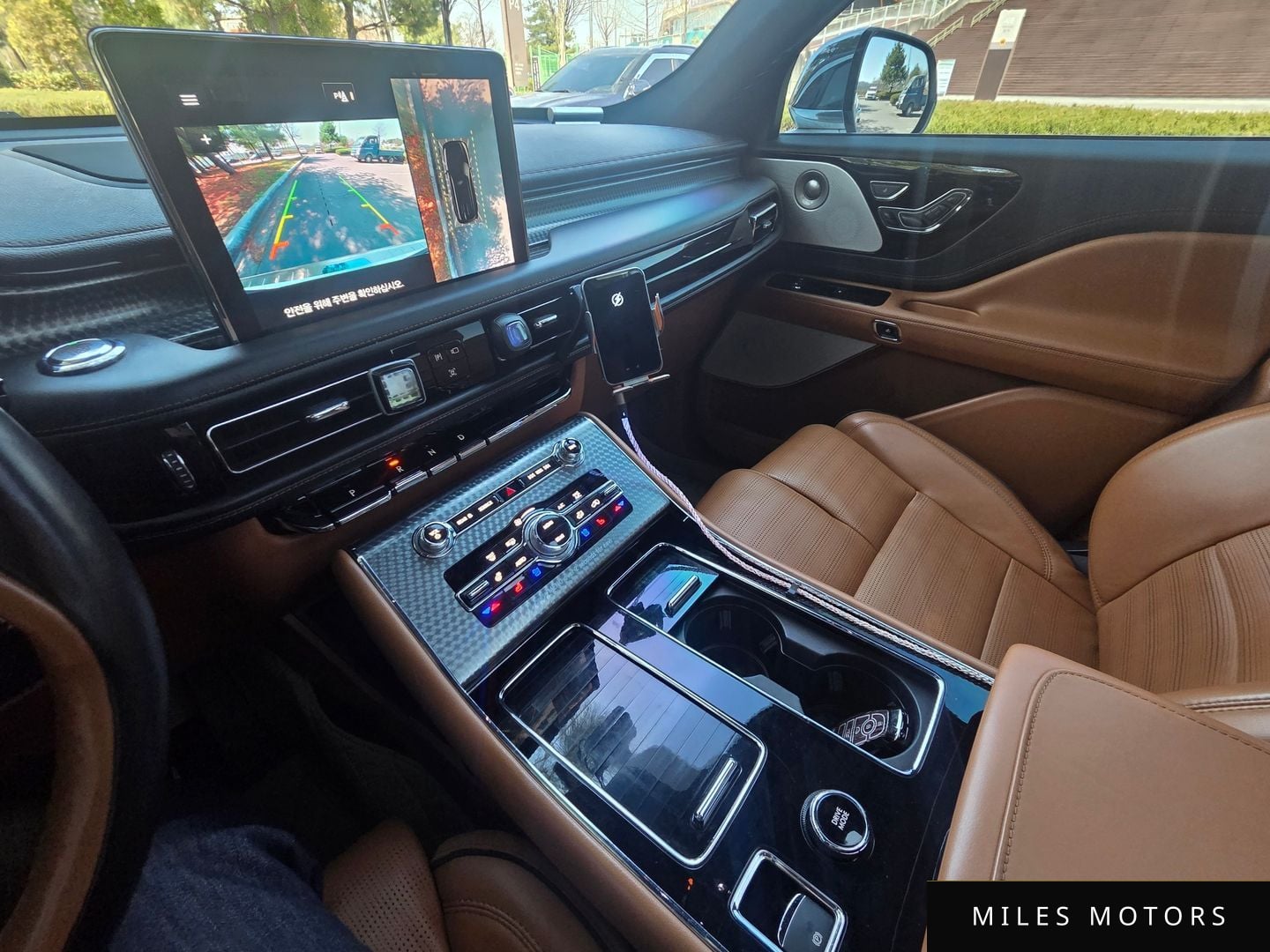Lincoln Aviator 2020 — миниатюра 19