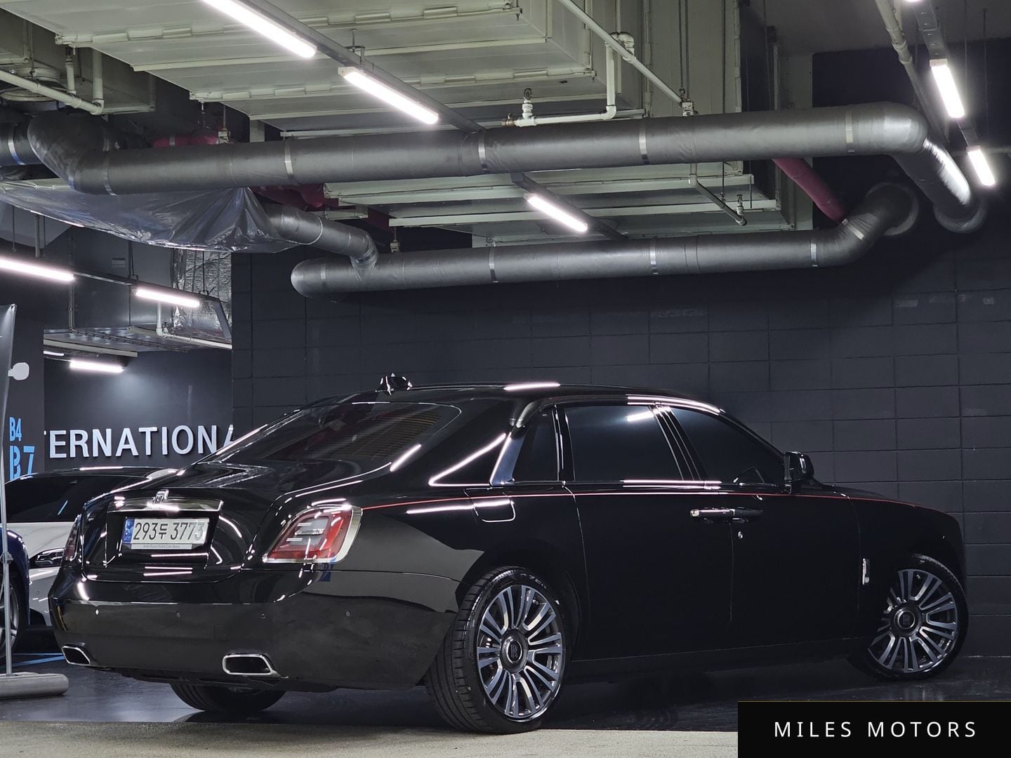 Rolls-Royce Ghost 2022 — миниатюра 5