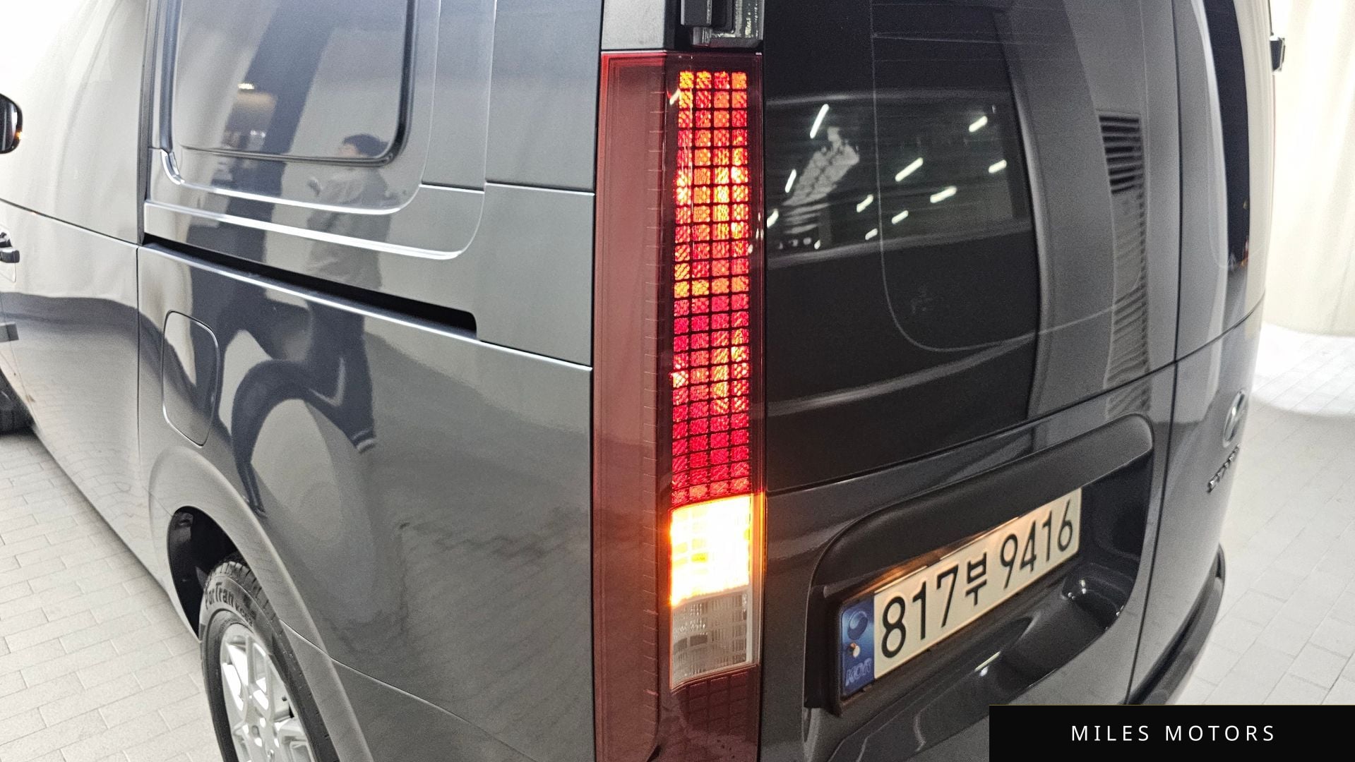 Hyundai Staria 2022 — миниатюра 9