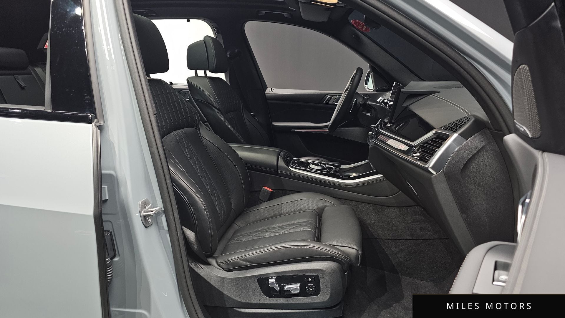 BMW X5 (G05) 2025 — миниатюра 10