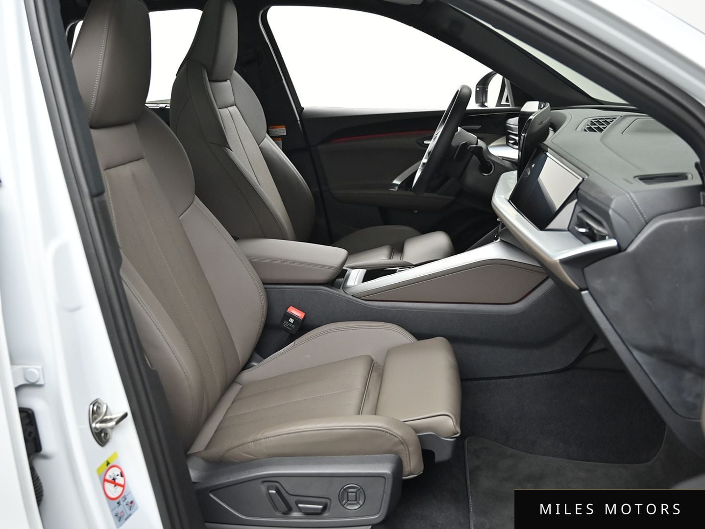 Audi Q5 (80A) 2025 — миниатюра 10