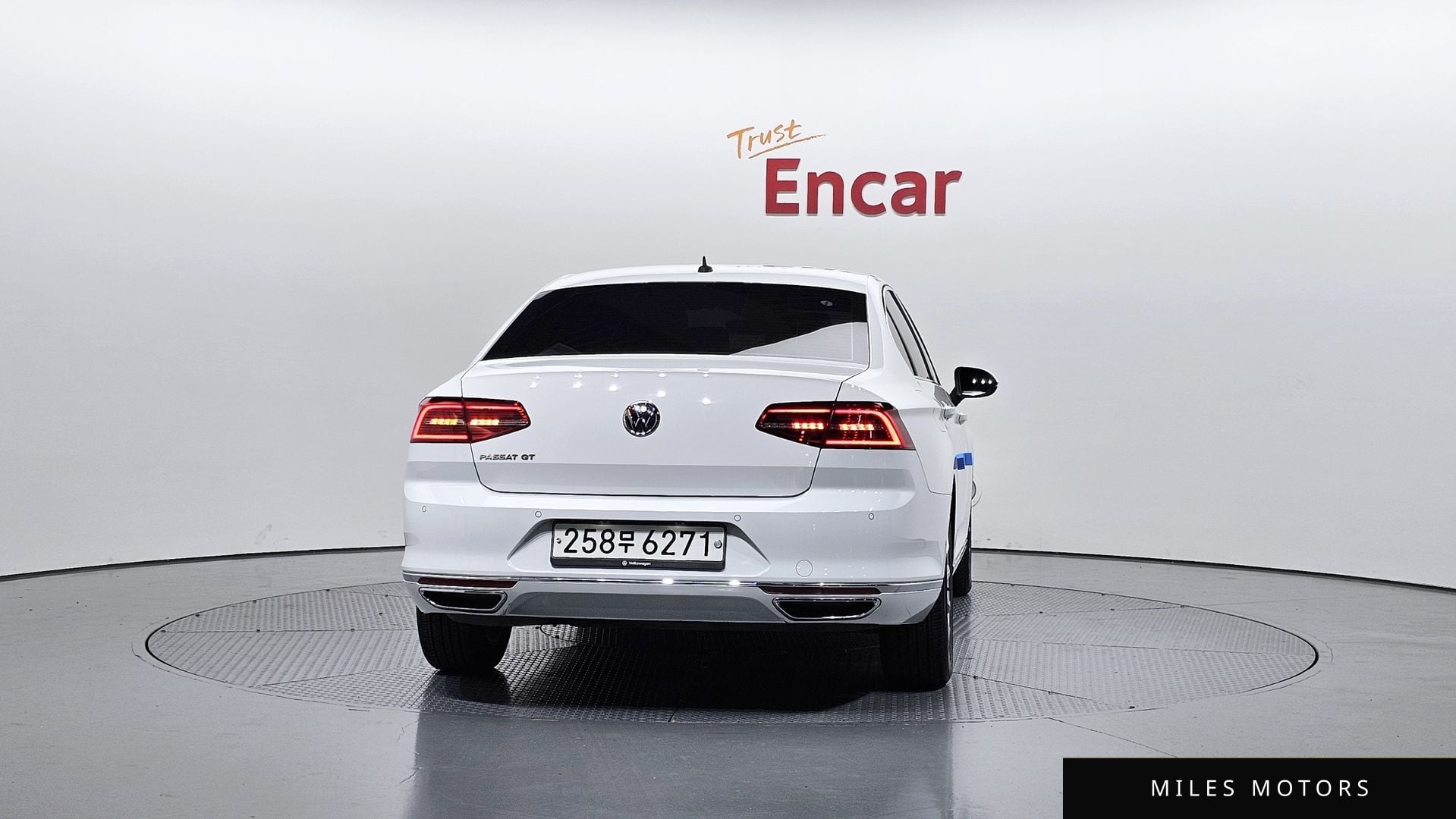 Volkswagen Passat 2018 — миниатюра 4