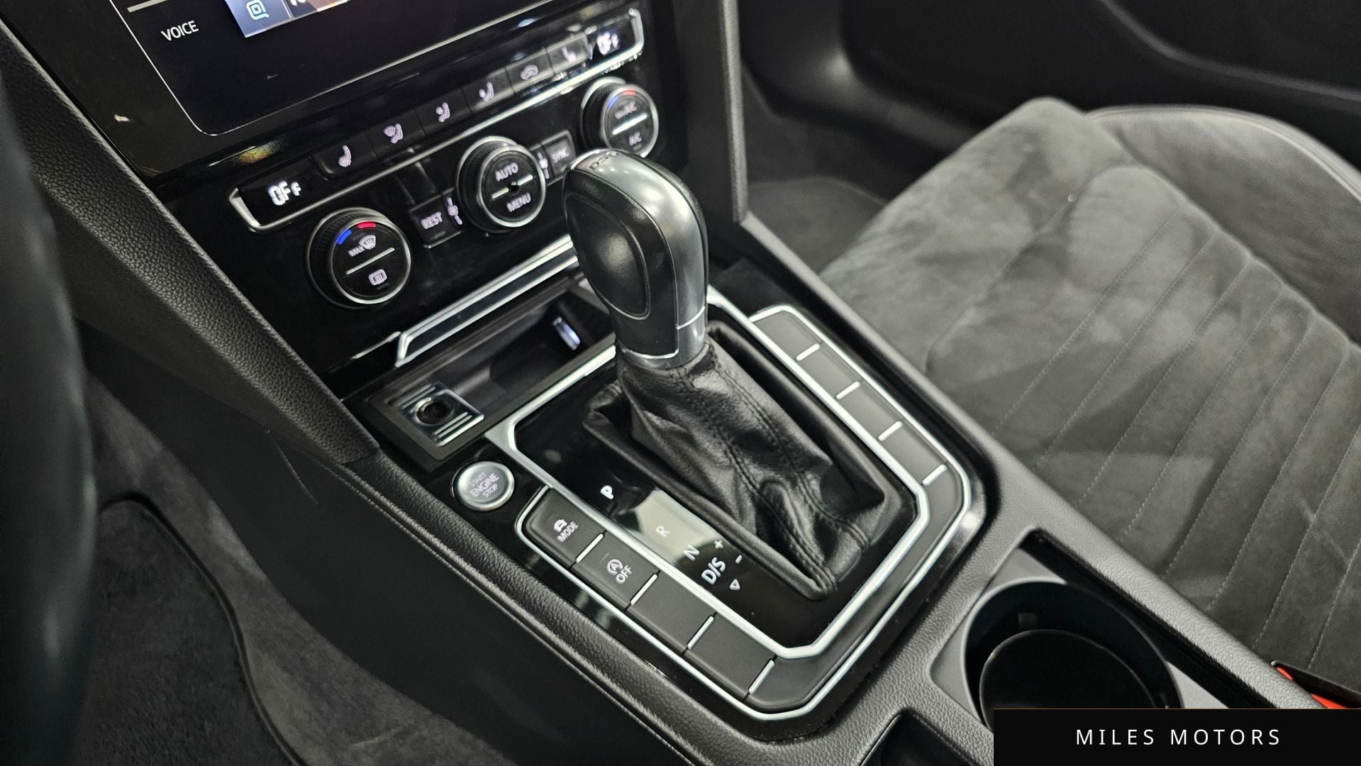 Volkswagen Passat 2018 — миниатюра 9