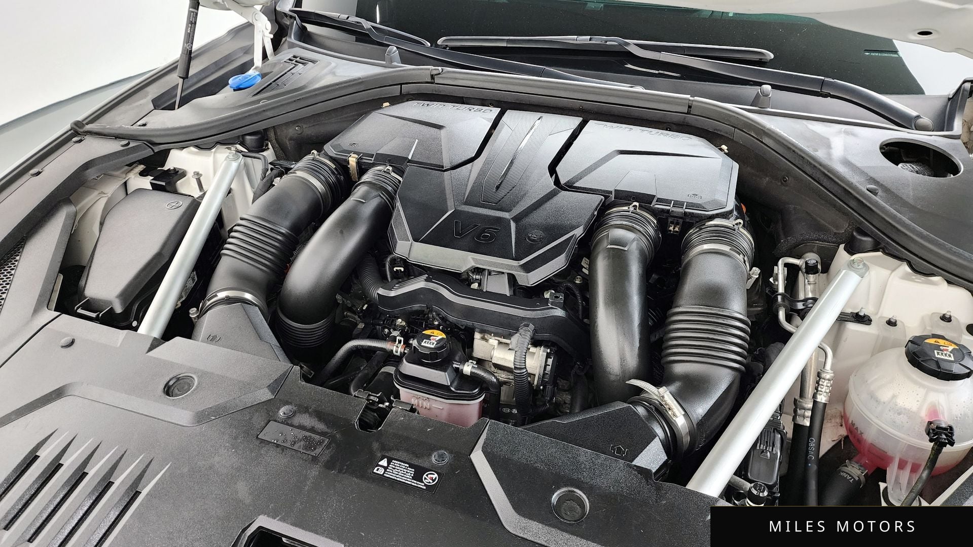 Genesis GV70 2021 — миниатюра 5