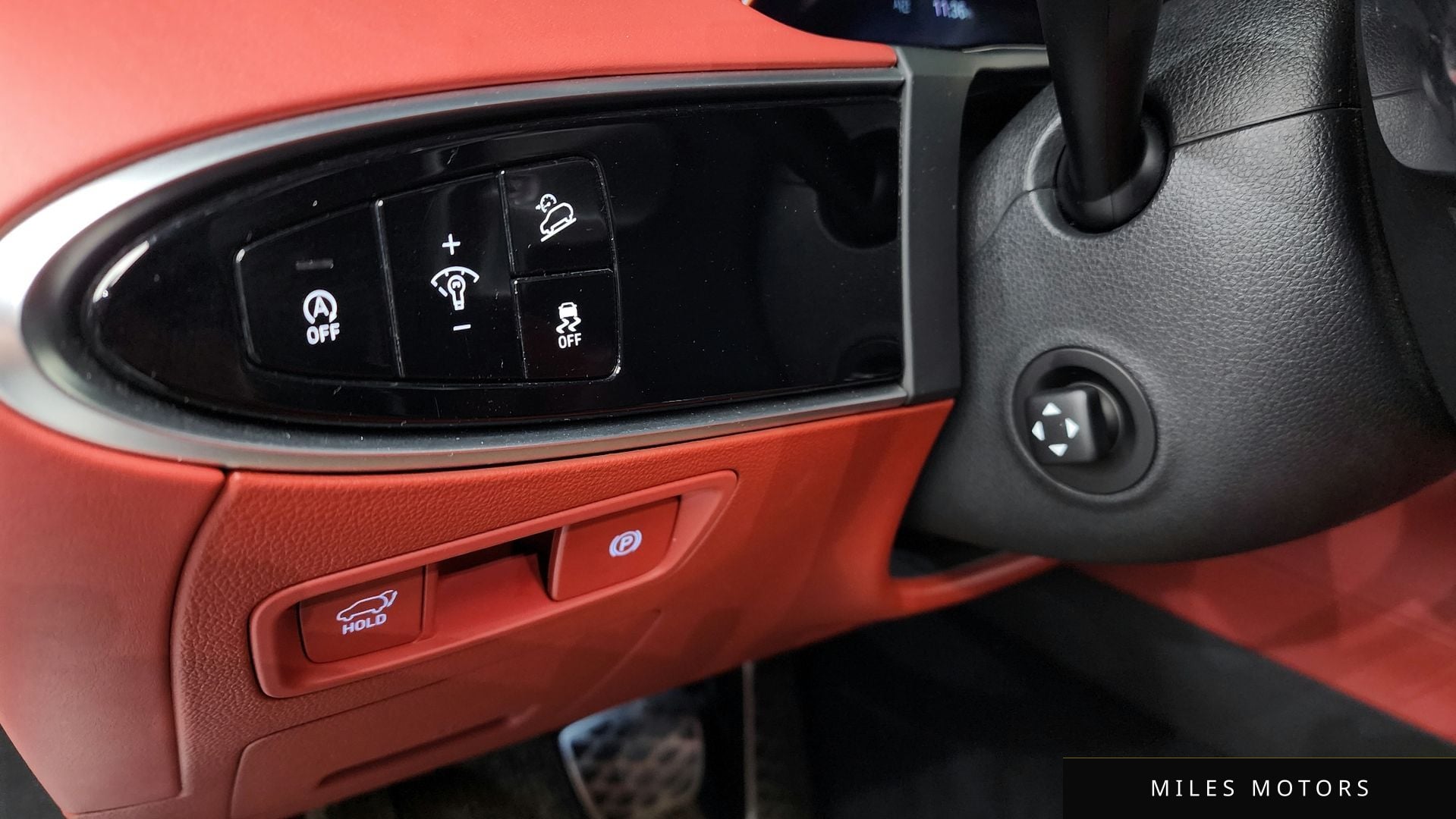 Genesis GV70 2021 — миниатюра 22