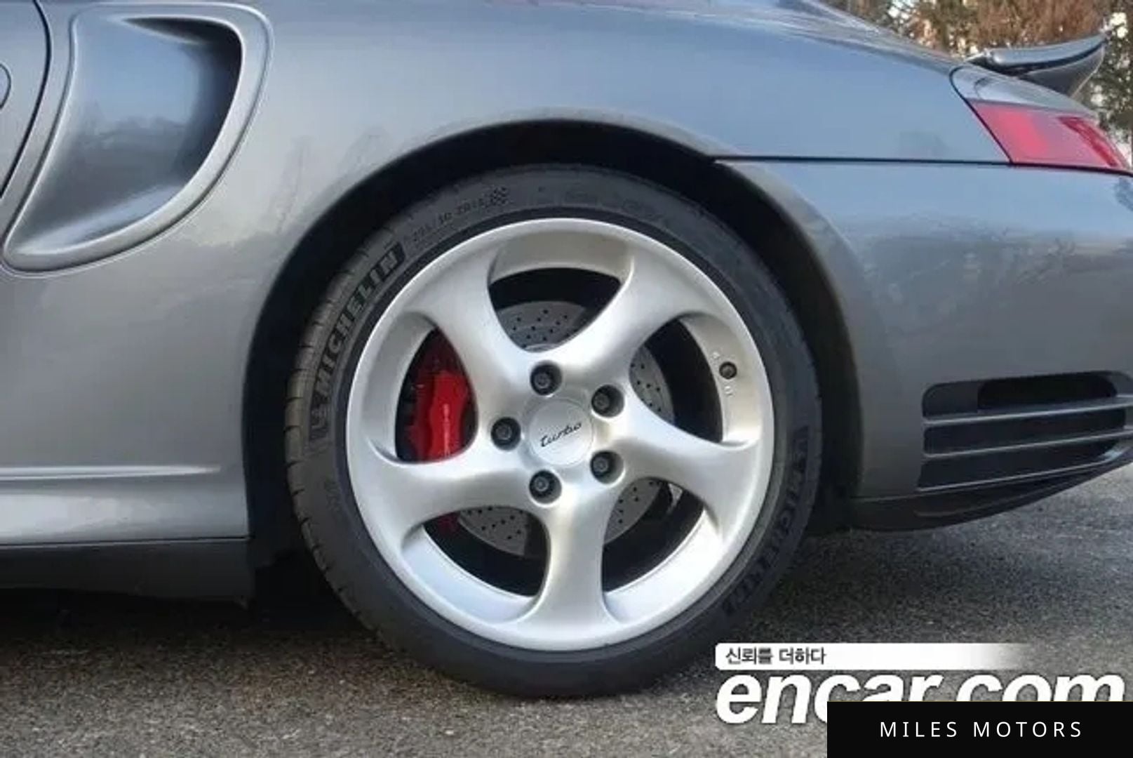 Porsche 911 2004 — миниатюра 7