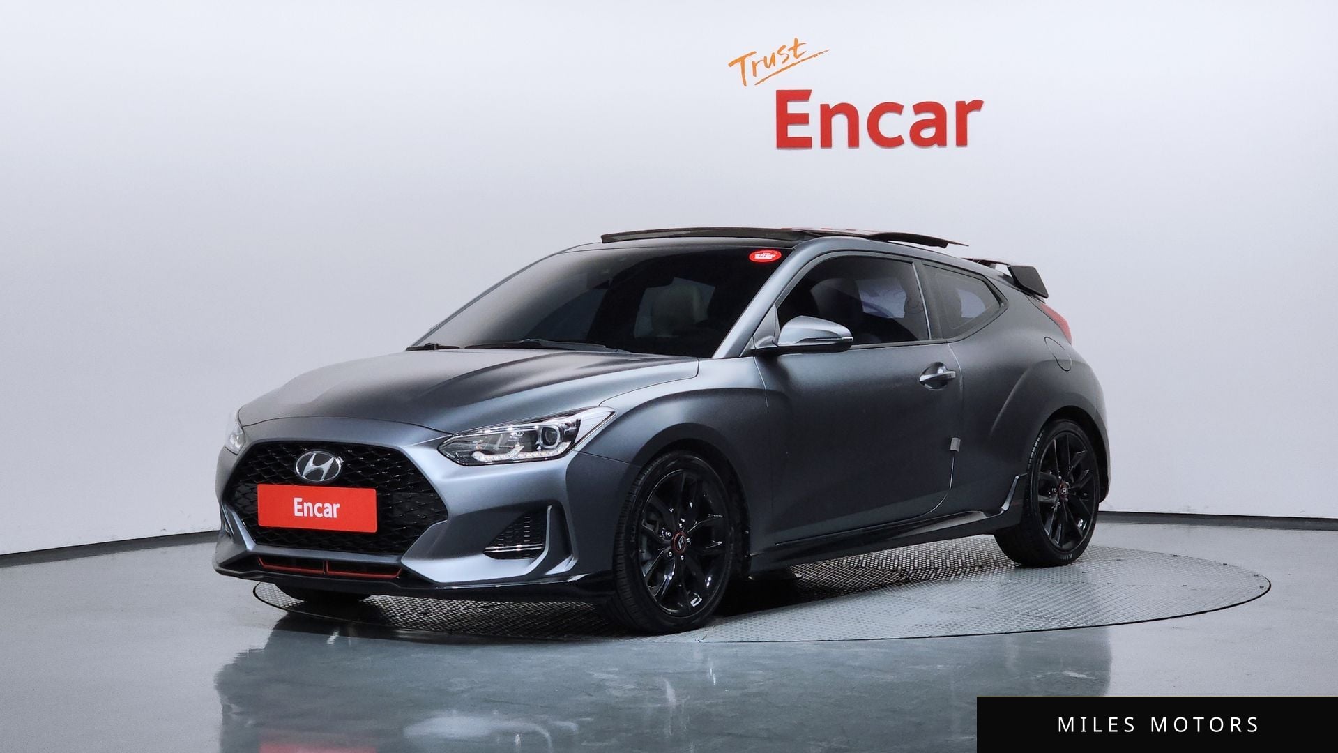 Hyundai Veloster 2018 — фото 1 из 12