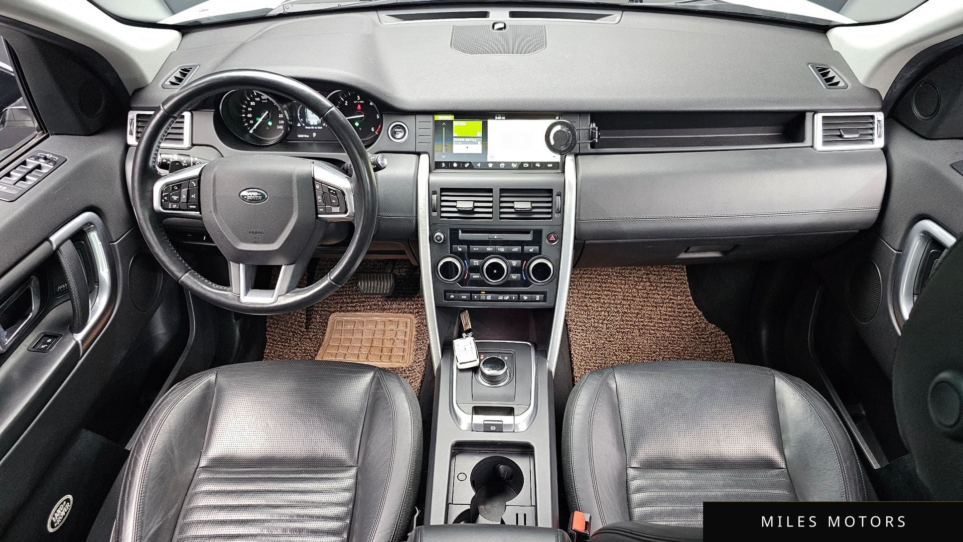 Land Rover Discovery Sport 2017 — миниатюра 10