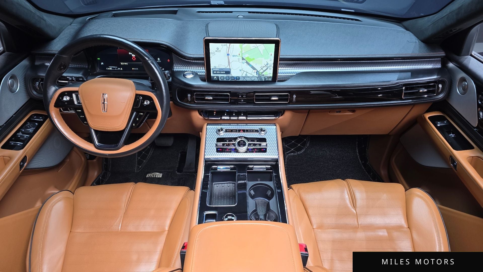 Lincoln Aviator 2021 — миниатюра 10