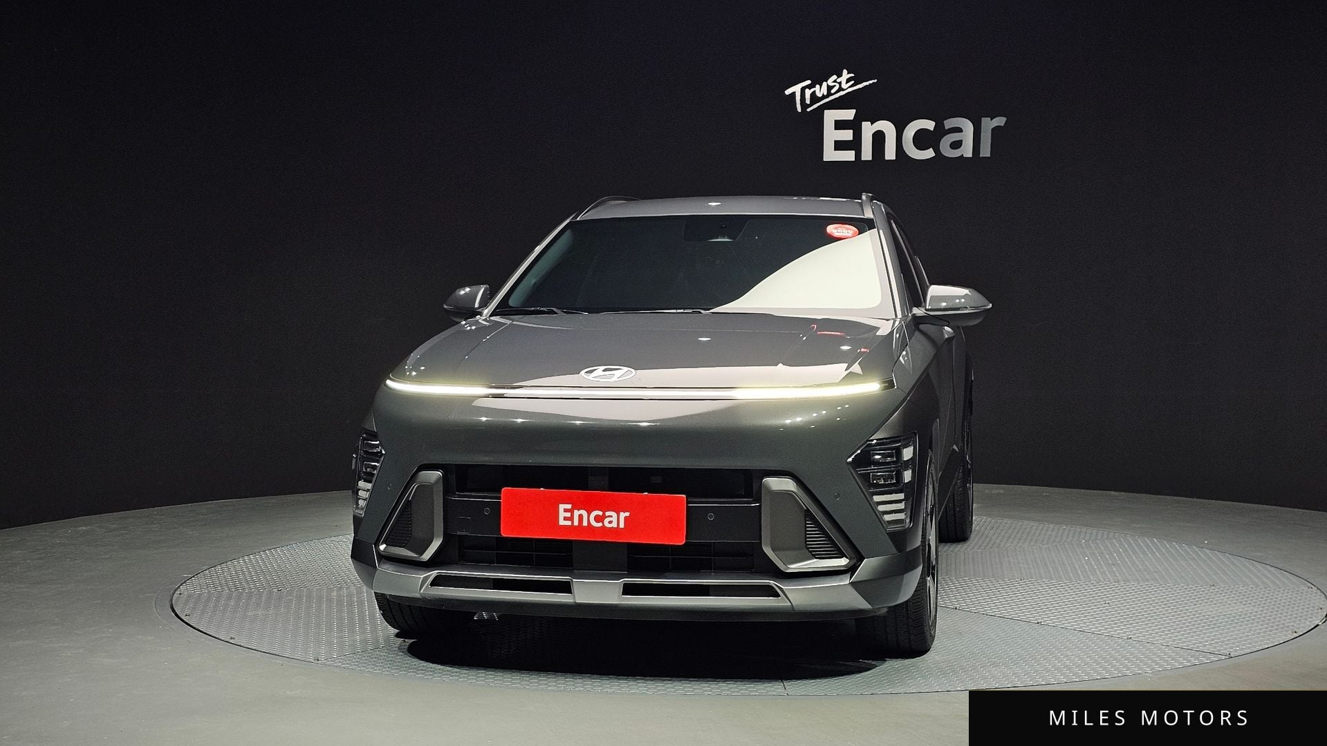 Hyundai Kona 2023 — миниатюра 3