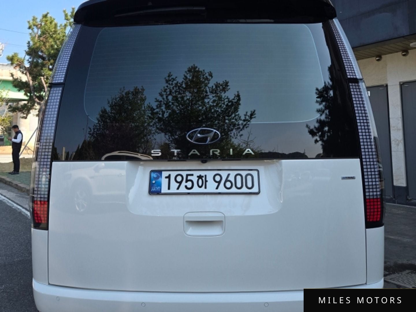 Hyundai Staria 2024 — миниатюра 4