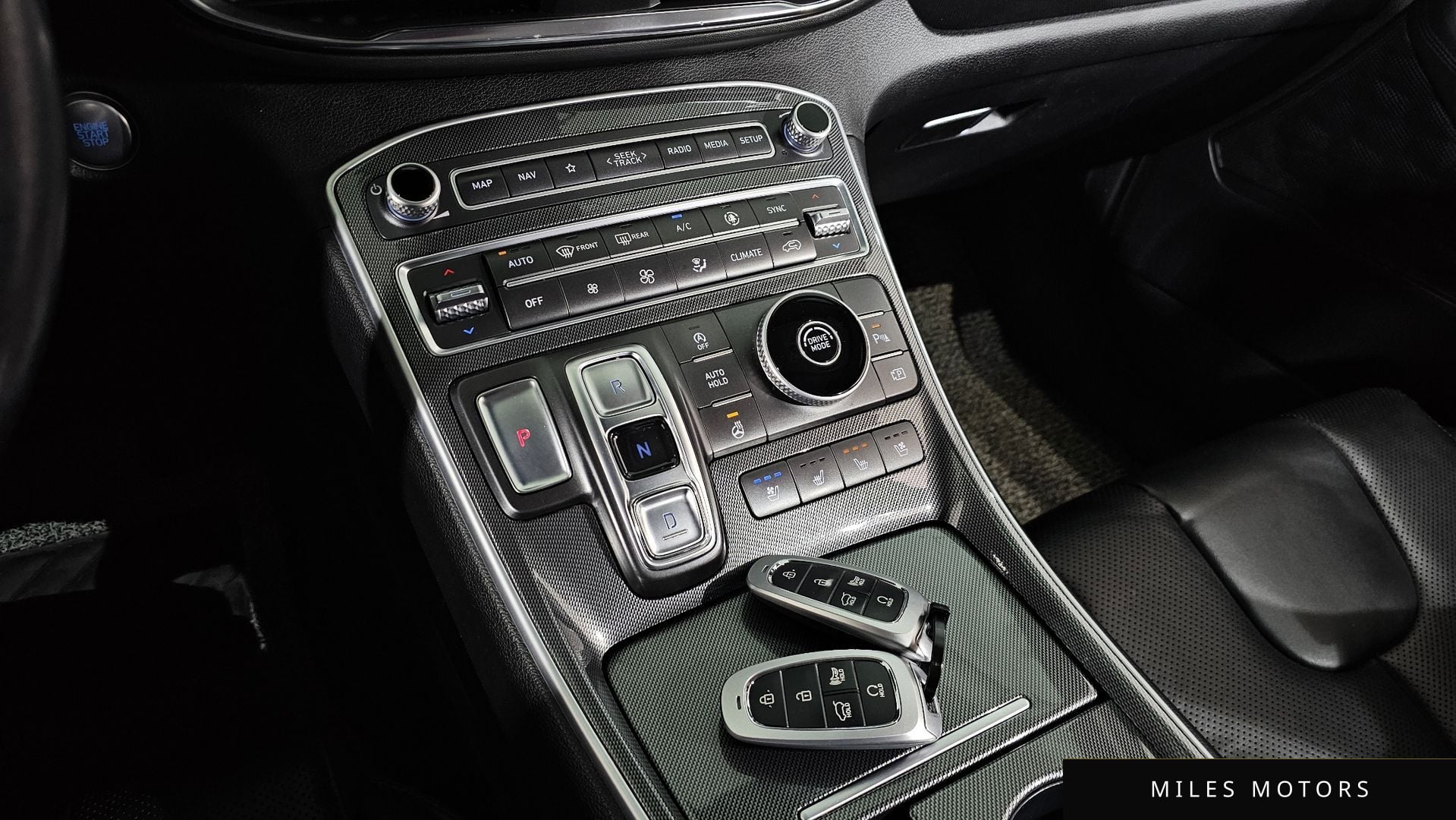 Hyundai Santafe 2021 — миниатюра 9