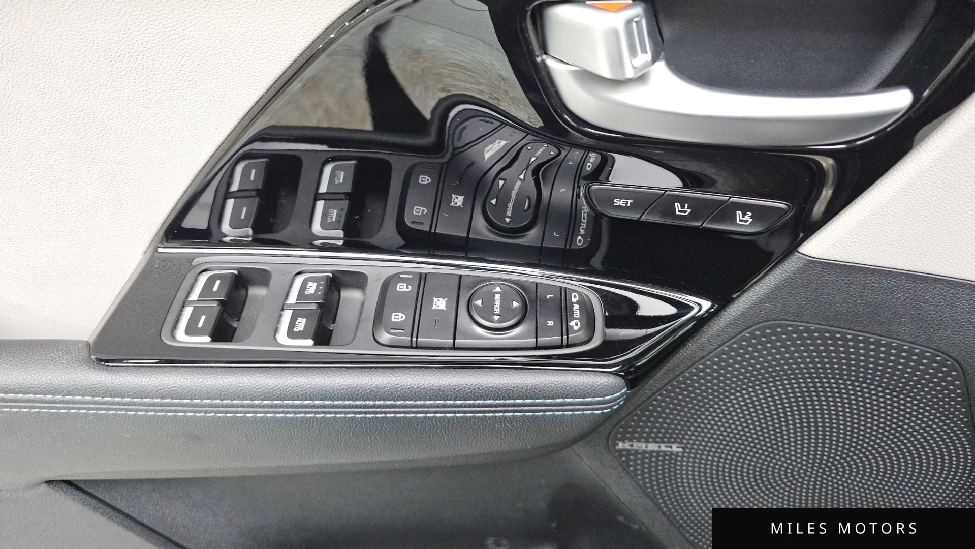 Kia Niro 2018 — миниатюра 29