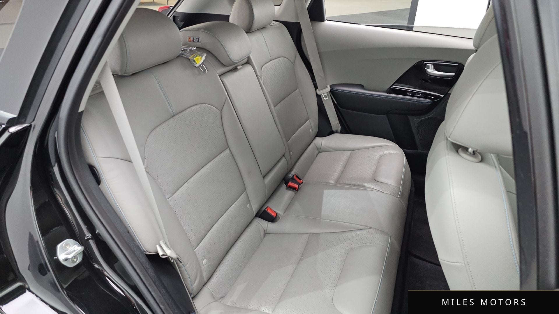 Kia Niro 2018 — миниатюра 32