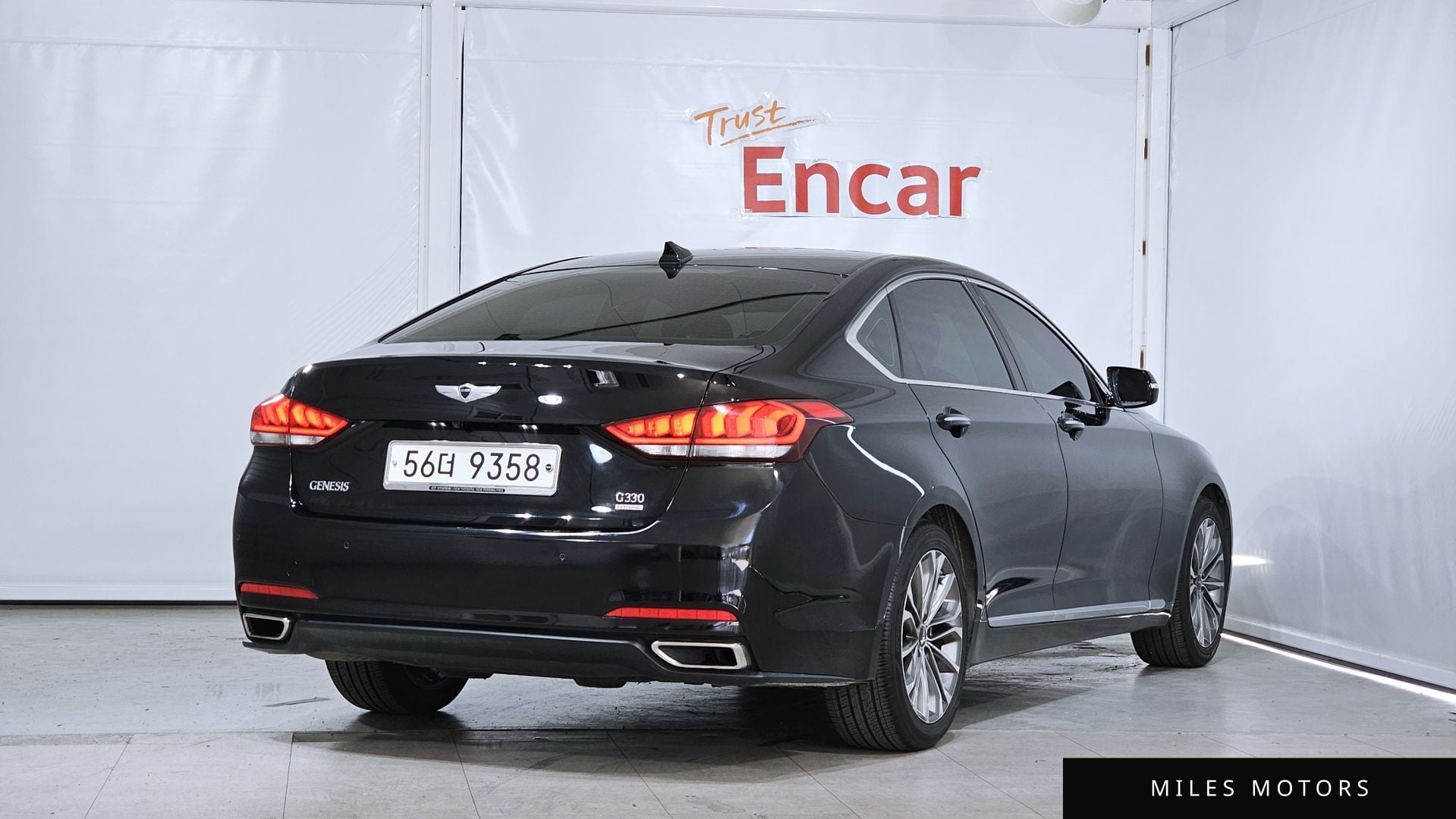 Hyundai Genesis 2014 — миниатюра 2