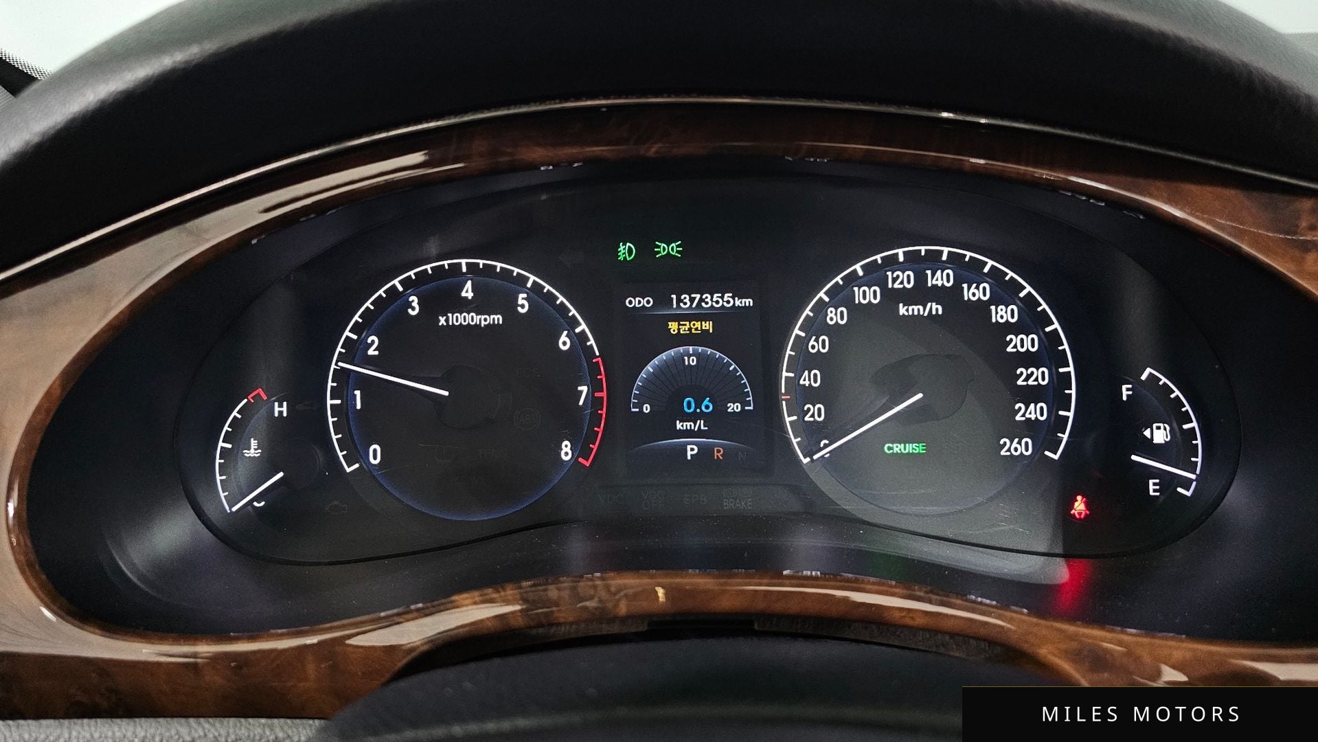 Hyundai Genesis 2009 — миниатюра 8