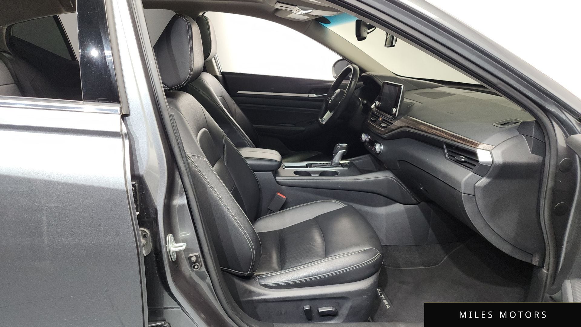Nissan Altima 2019 — миниатюра 16