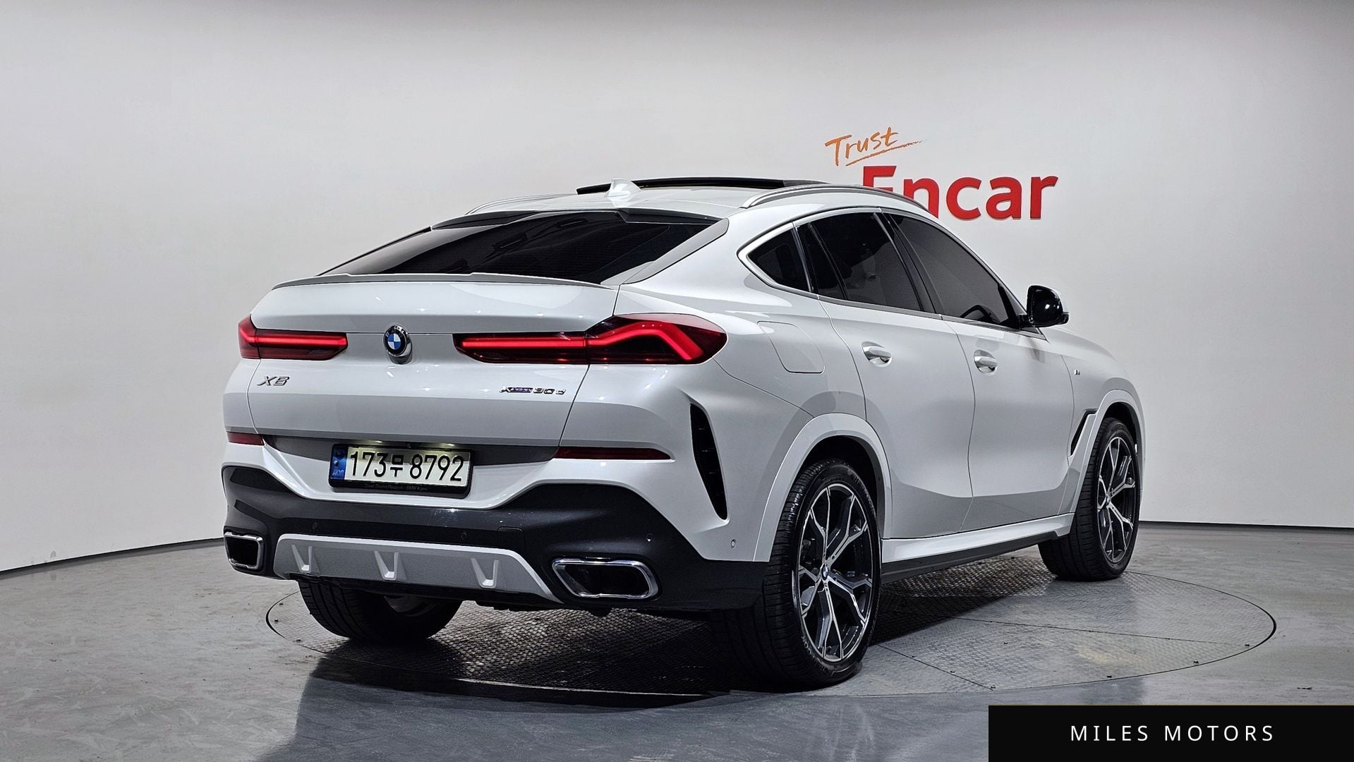 BMW X6 (G06) 2021 — миниатюра 2