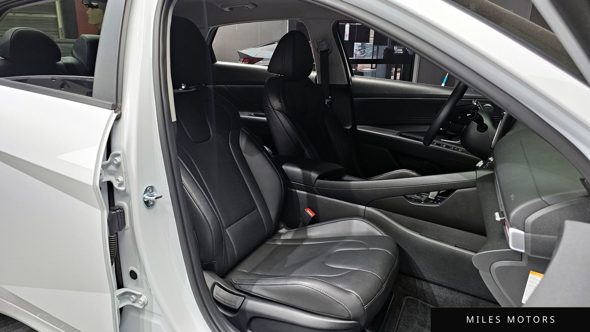 Hyundai 뉴 아반떼 하이브리드 (CN7) 2025 — миниатюра 17