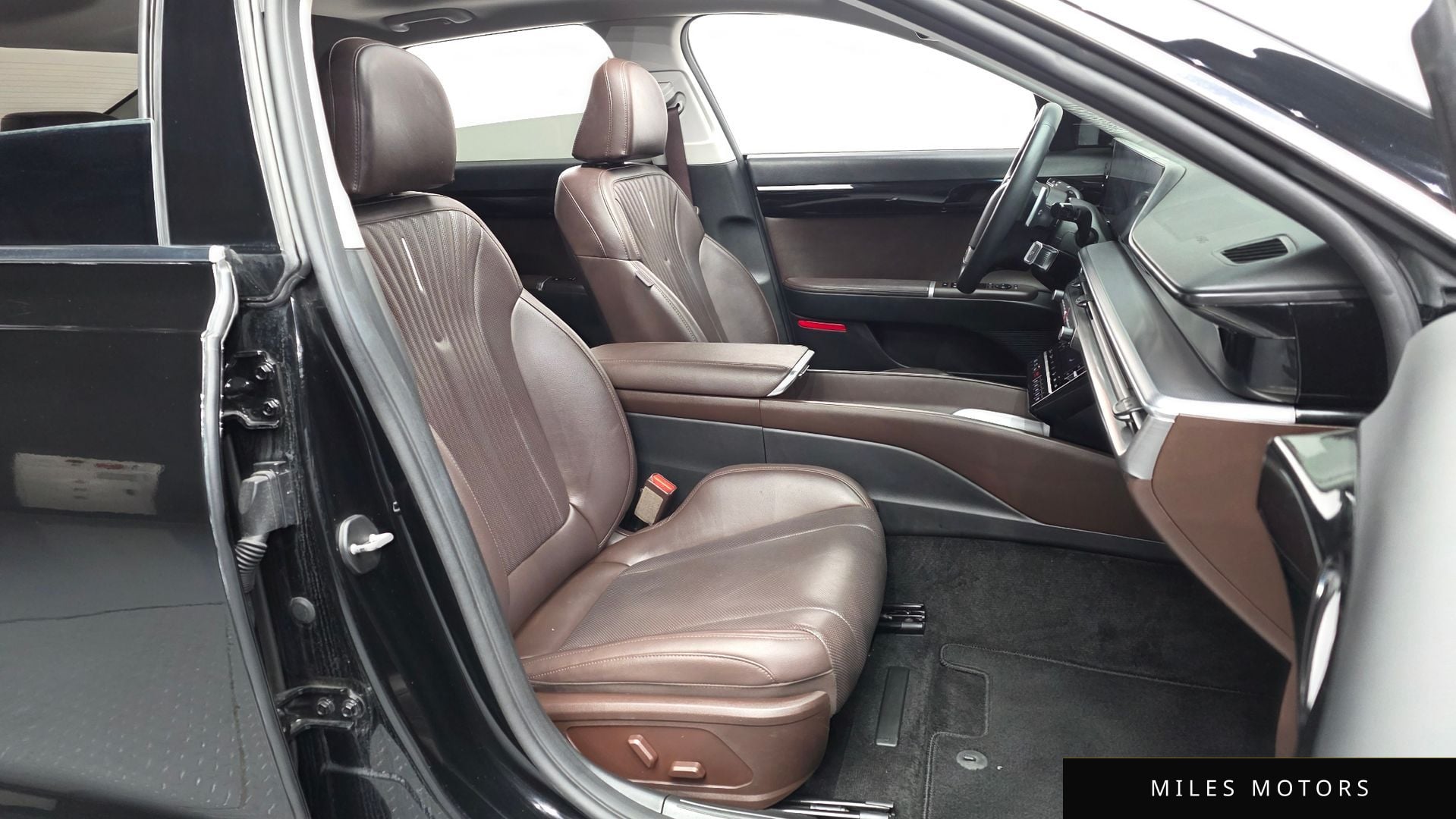 Hyundai Grandeur 2024 — миниатюра 17