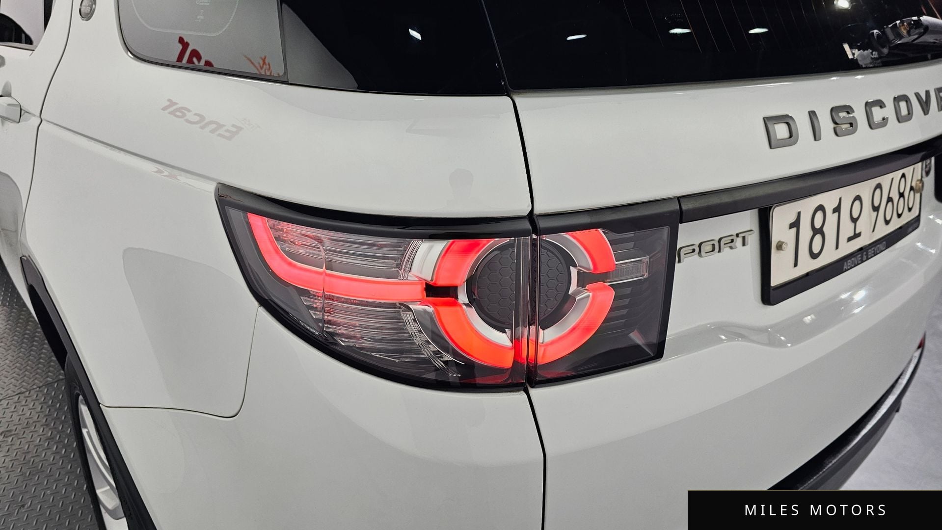 Land Rover Discovery Sport 2019 — миниатюра 9