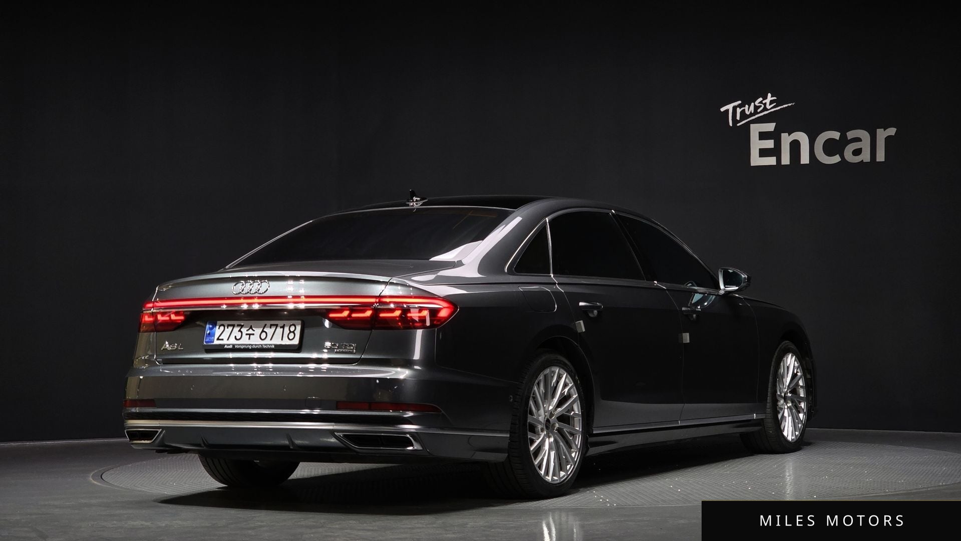 Audi A8 (D5) 2021 — миниатюра 2