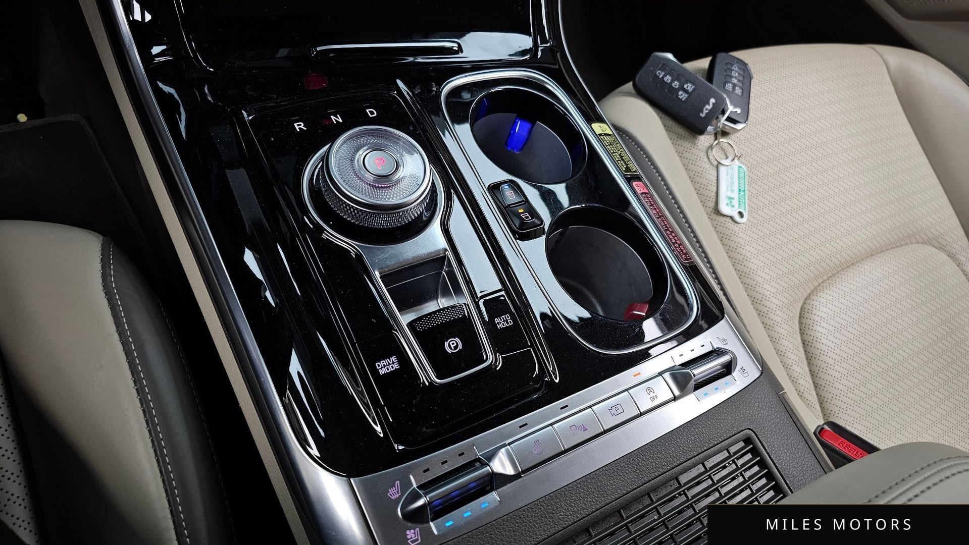 Kia 카니발 2023 — миниатюра 12