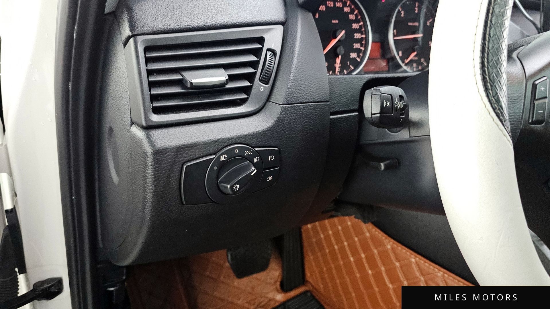 BMW X1 (E84) 2011 — миниатюра 16
