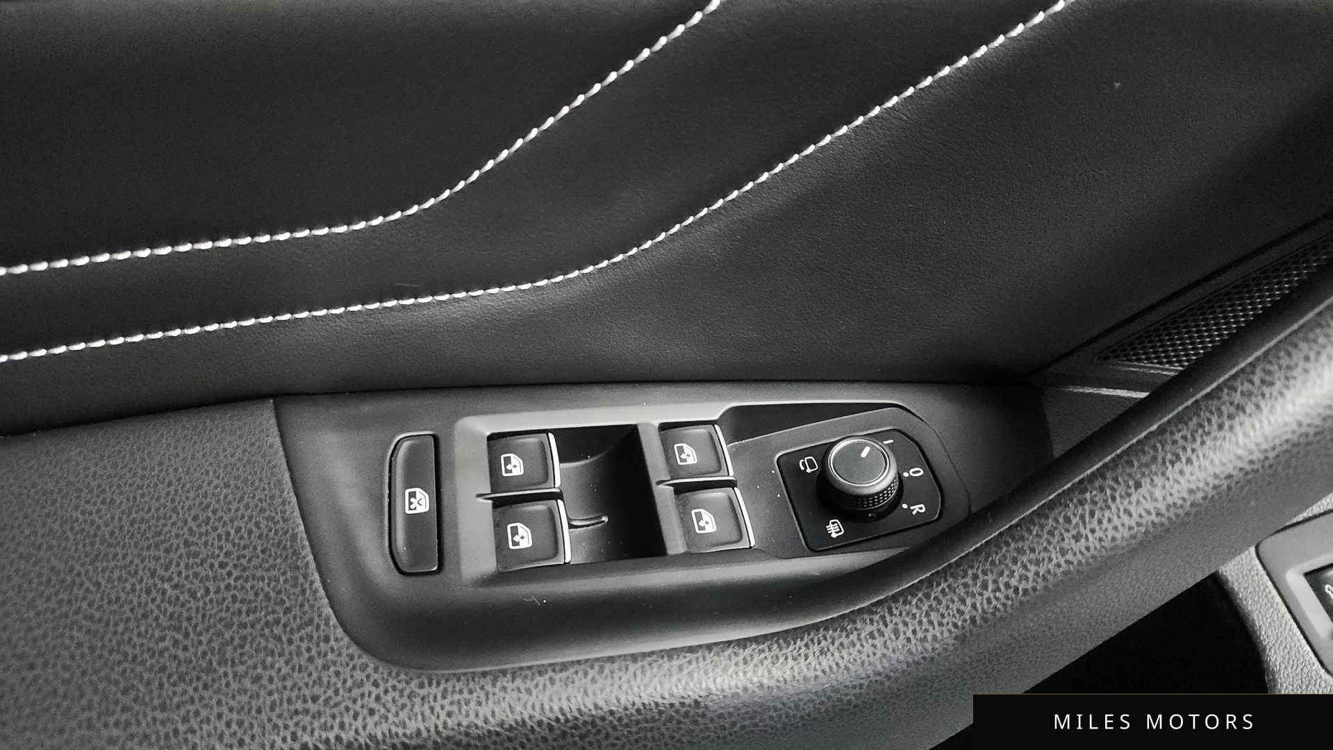 Volkswagen 파사트 GT(B8) 2022 — миниатюра 37