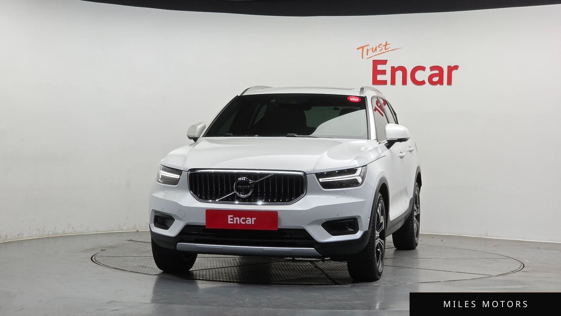 Volvo XC40 2021 — миниатюра 3