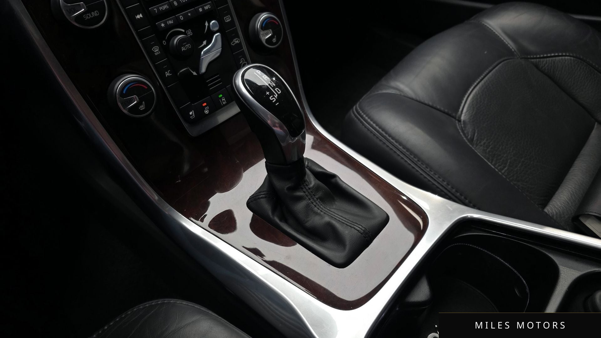 Volvo XC70 2014 — миниатюра 9