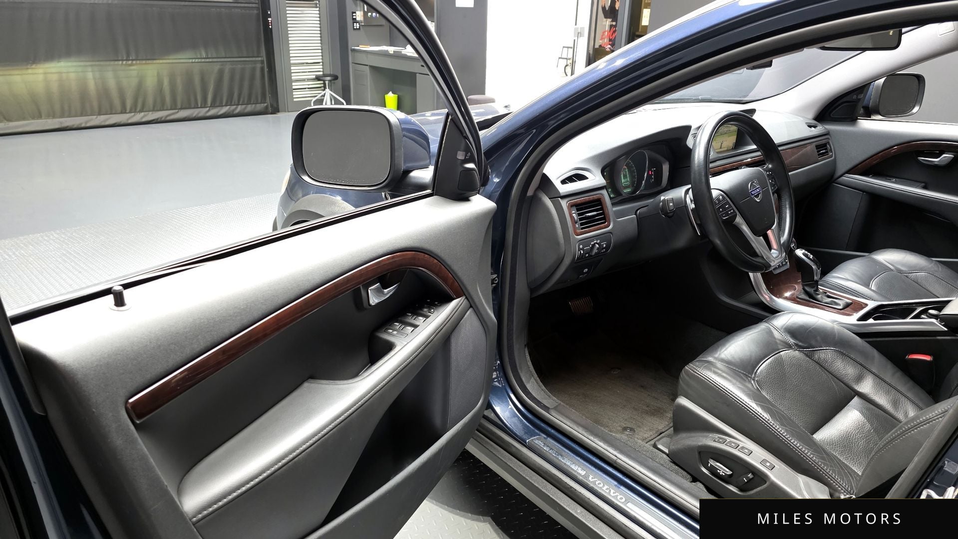 Volvo XC70 2014 — миниатюра 10
