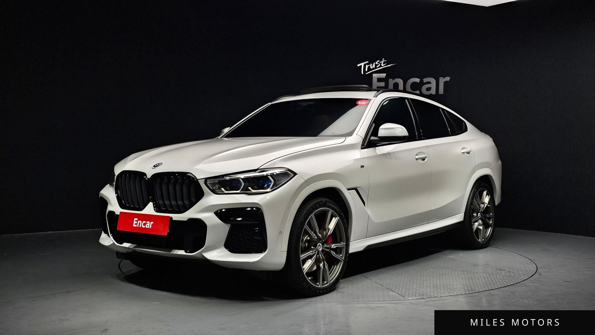 BMW X6 (G06) 2023 — фото 1 из 12
