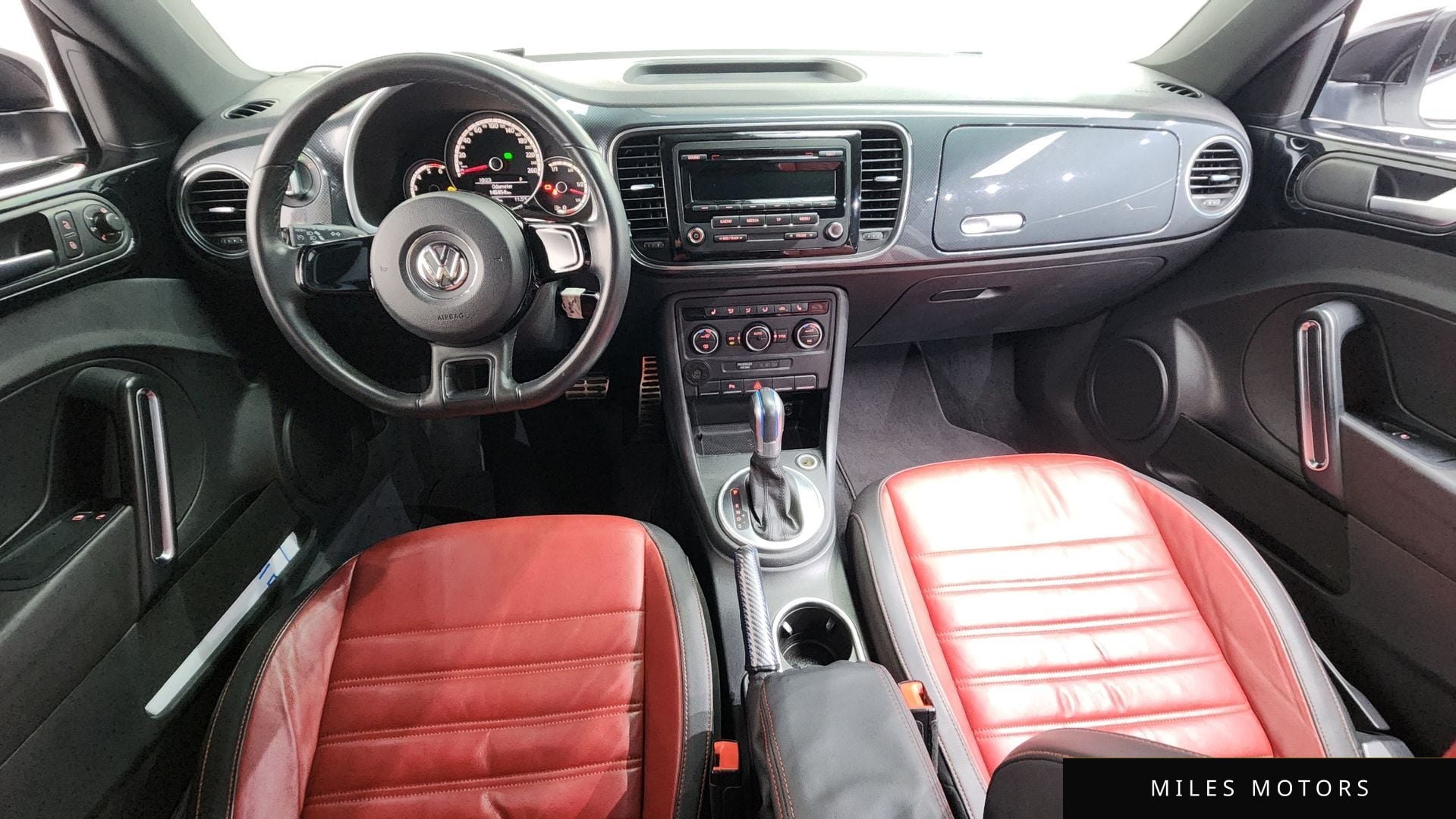 Volkswagen Beetle 2015 — миниатюра 7