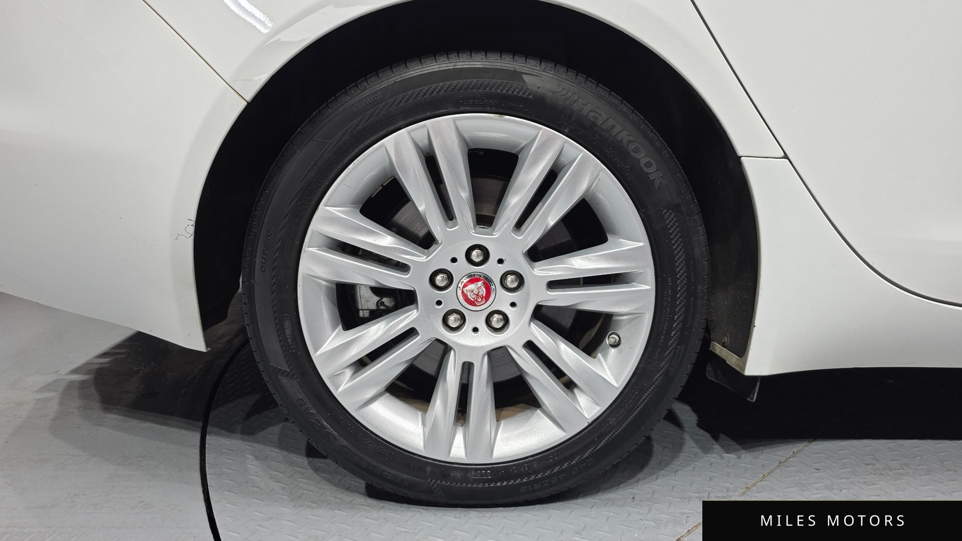 Jaguar XF (X260) 2017 — миниатюра 5