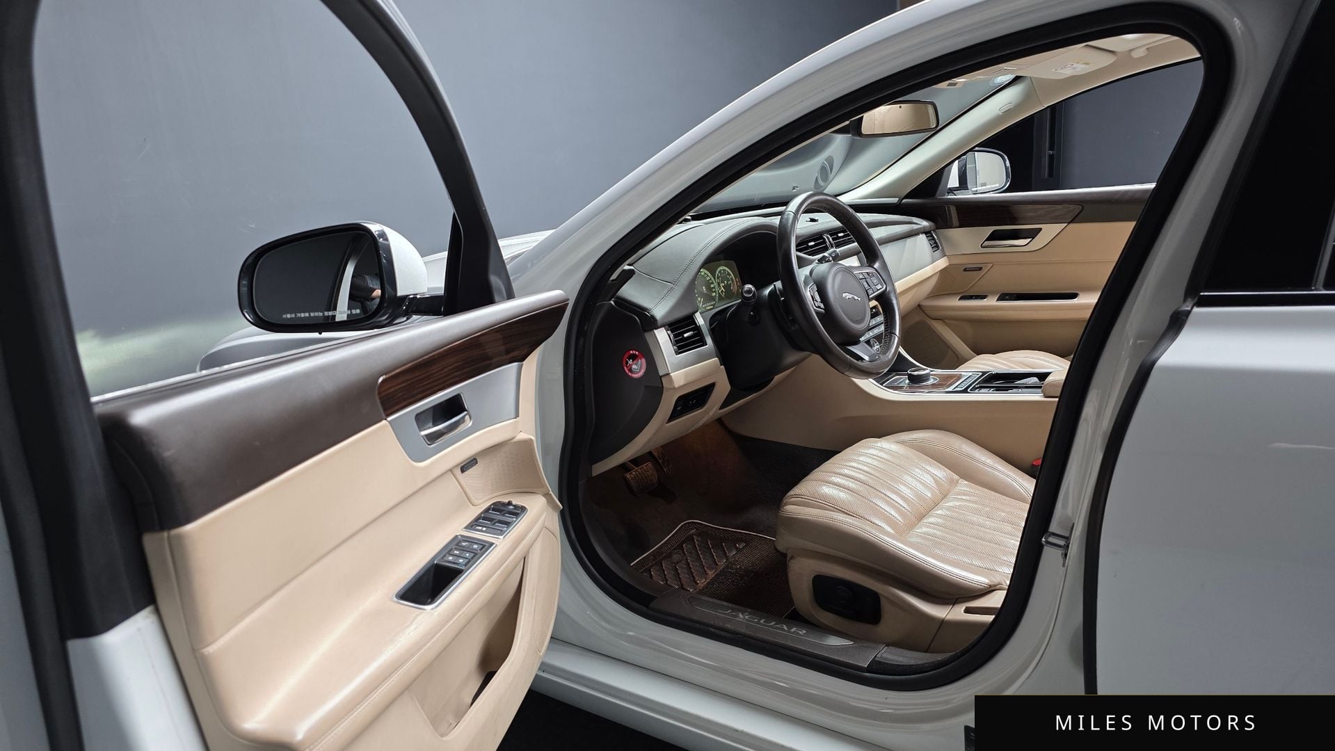 Jaguar XF (X260) 2017 — миниатюра 10