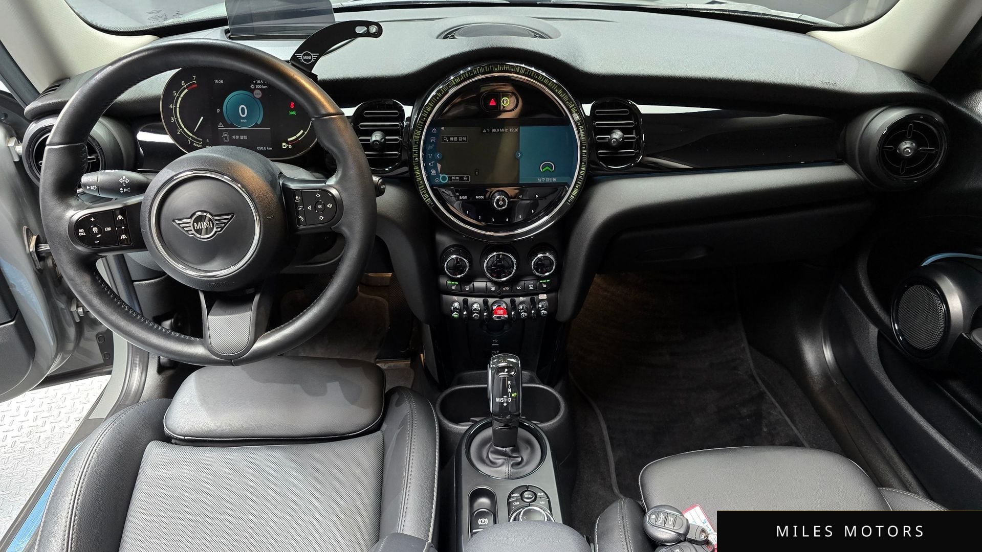 MINI Cooper S 2022 — миниатюра 10